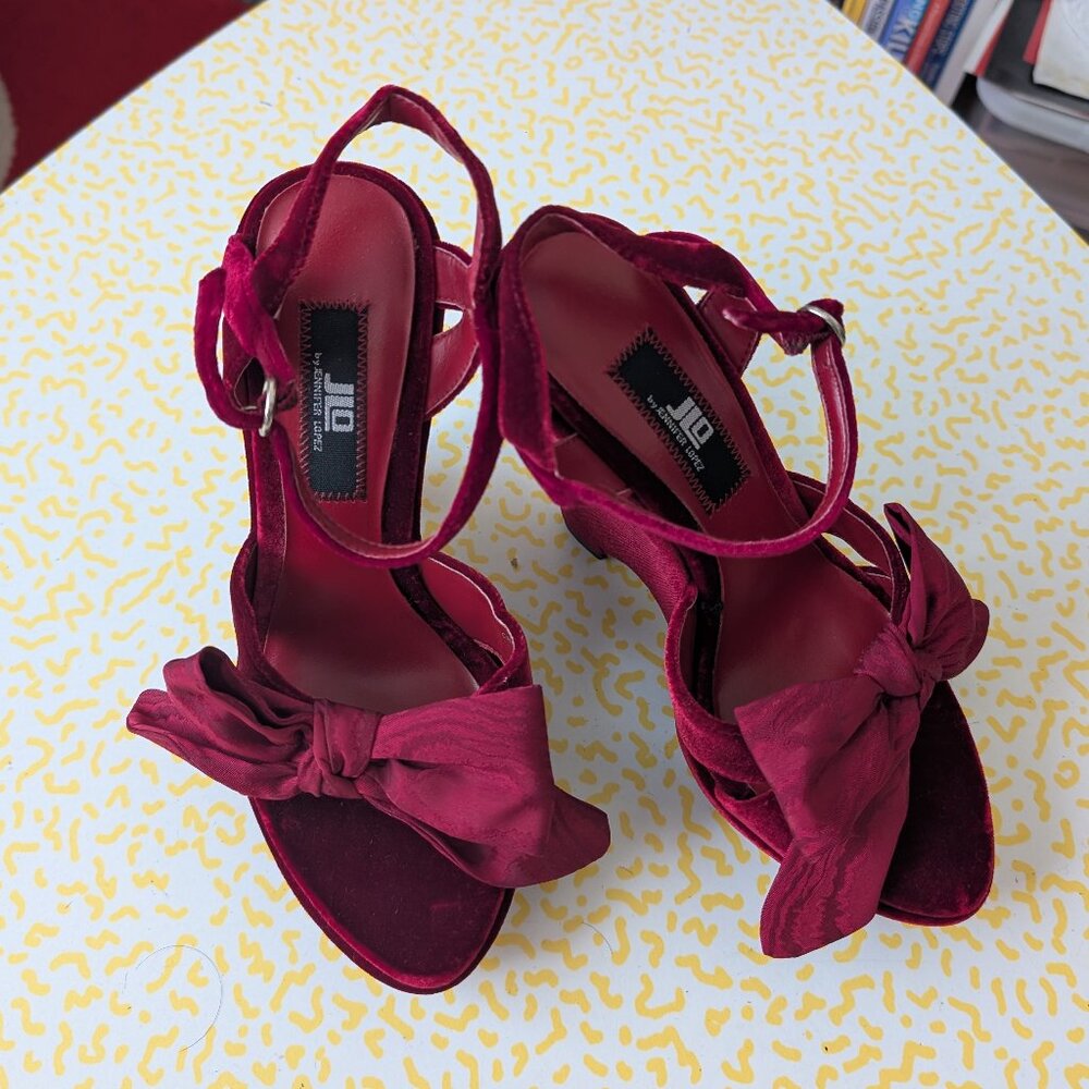 JLo Garnet Red Velvet and Taffeta Bow Platform Wedges 6